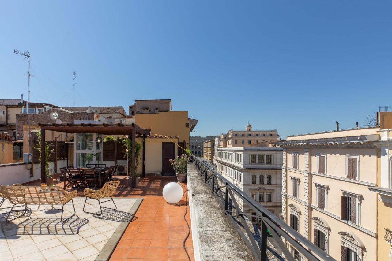 Iflat Monti Penthouse Panoramic View Apartment Rome Bagian luar foto